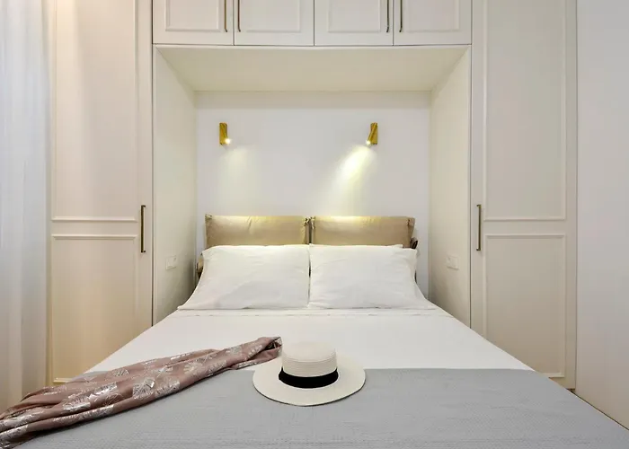 Fill In Luxury Apartment, Corfu Old Town Apartment *