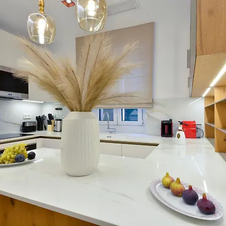 Fill In Luxury Apartment, Corfu Old Town Daire