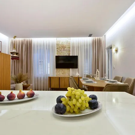 Fill In Luxury Apartment, Corfu Old Town Daire